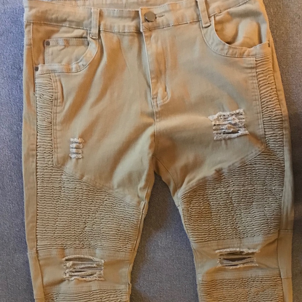 Khaki Skinny pants distressed look size 36